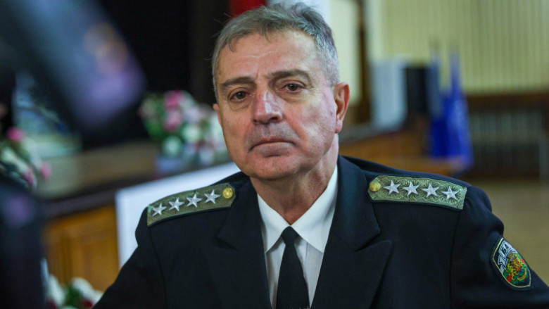 320 нови джипа ще получи българската армия